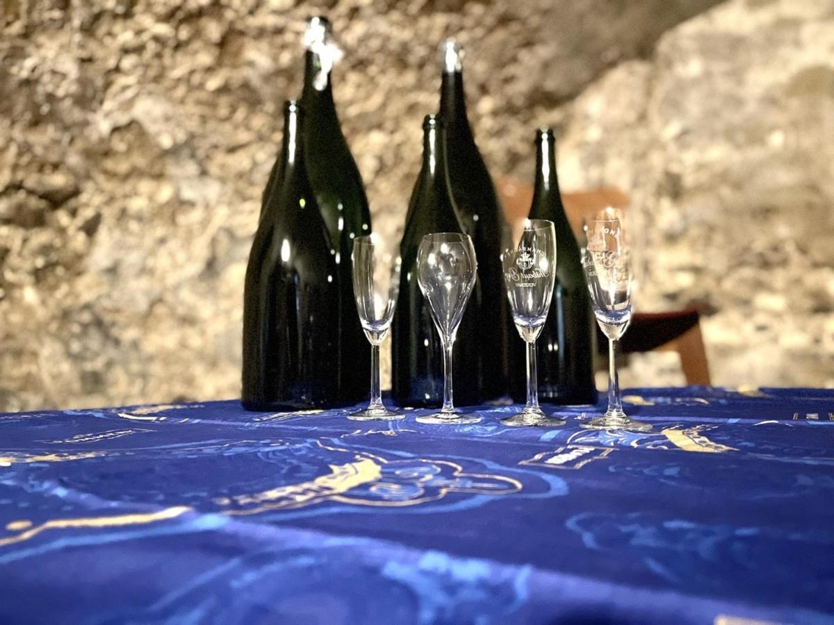 Au Coeur Du Vignoble Leilighet Verzenay Eksteriør bilde